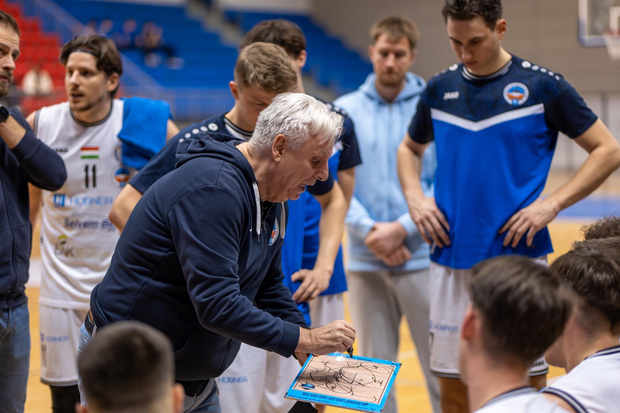 ELSŐ A MÁSODIK ELLEN