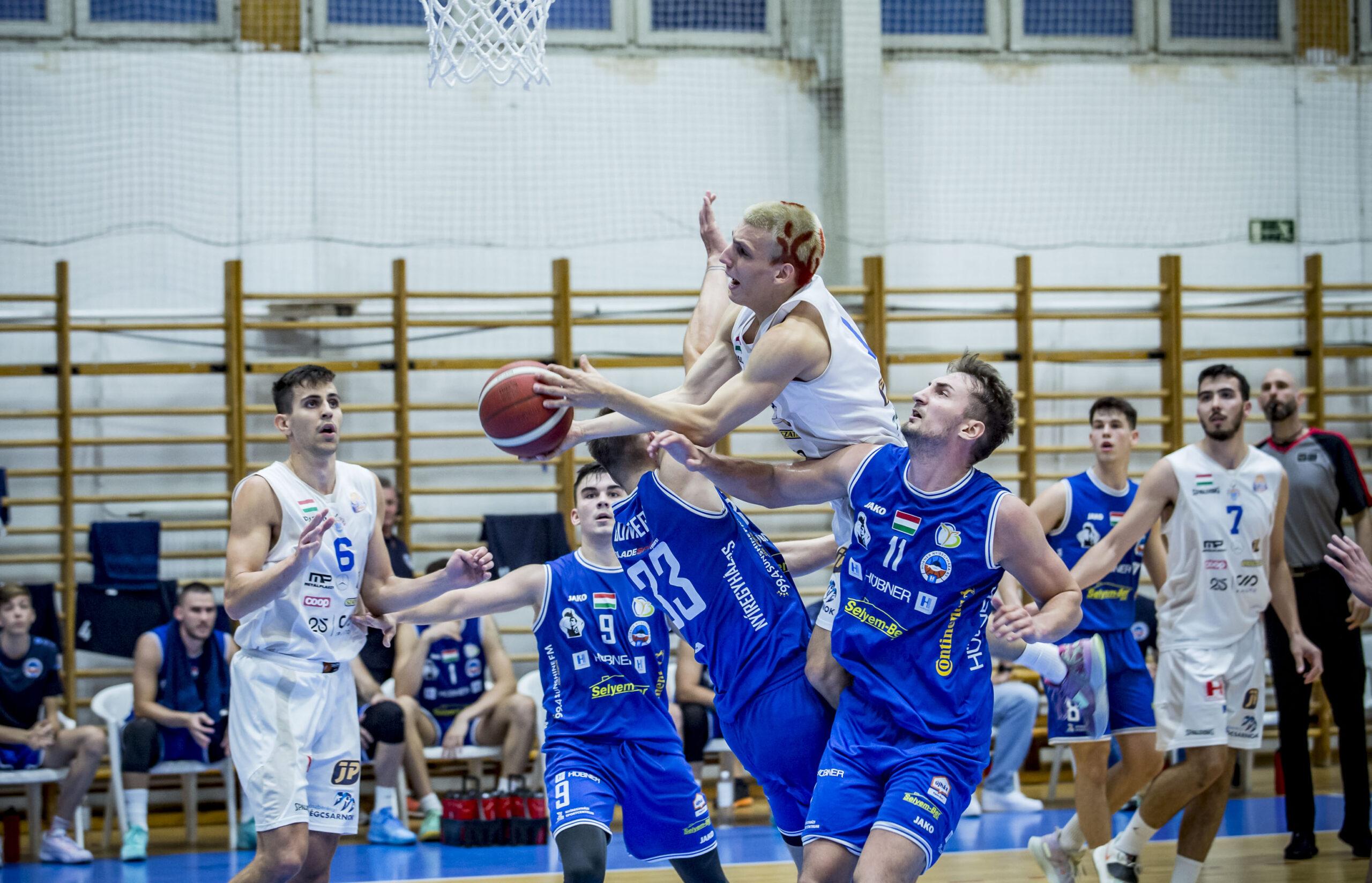 FÖLÉNYES GYŐZELMET ARATTUNK JÁSZBERÉNYBEN
