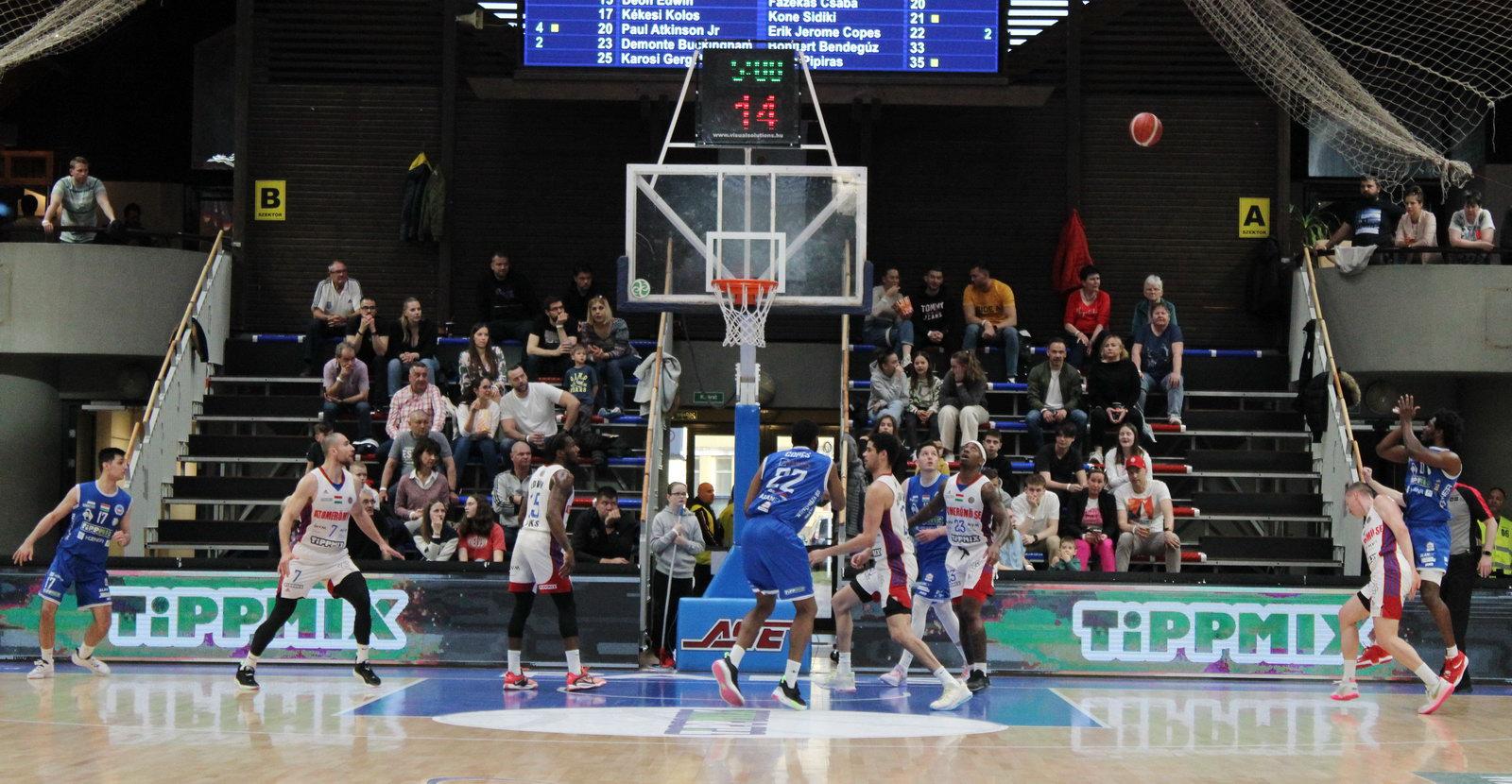 TANULNUNK KELL AZ ELŐZŐ MECCSEN ELKÖVETETT HIBÁKBÓL