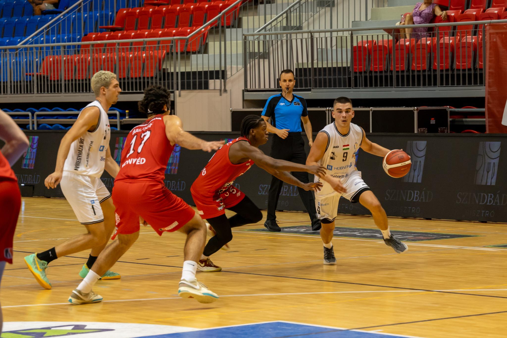 ÉLCSAPATOKKAL MÉRJÜK ÖSSZE A TUDÁSUNKAT