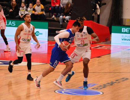 ESÉLYÜNK NEM VOLT, DE A TARTÁSUNK MEGMARADT