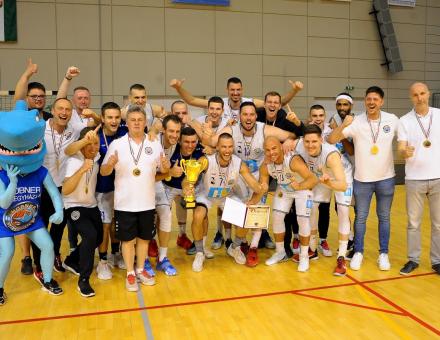 MEGVALÓSULT AZ ÁLMUNK, BAJNOKOK VAGYUNK!