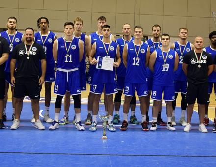 „SOK POZITÍVUMOT LÁTTAM, DE A NEGATÍVUMOK FELETT SEM HUNYHATUNK SZEMET”