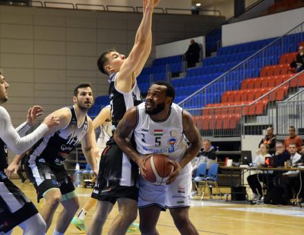 ÓRIÁSI MECCSEN LEGYŐZTÜK A LISTAVEZETŐ PÉCSET