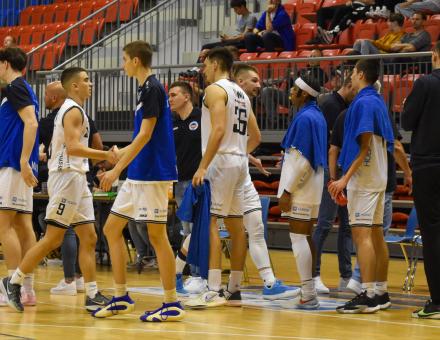 MÉLYRŐL VISSZAKÜZDVE MAGUNKAT MEGNYERTÜK A SZEZONNYITÓT