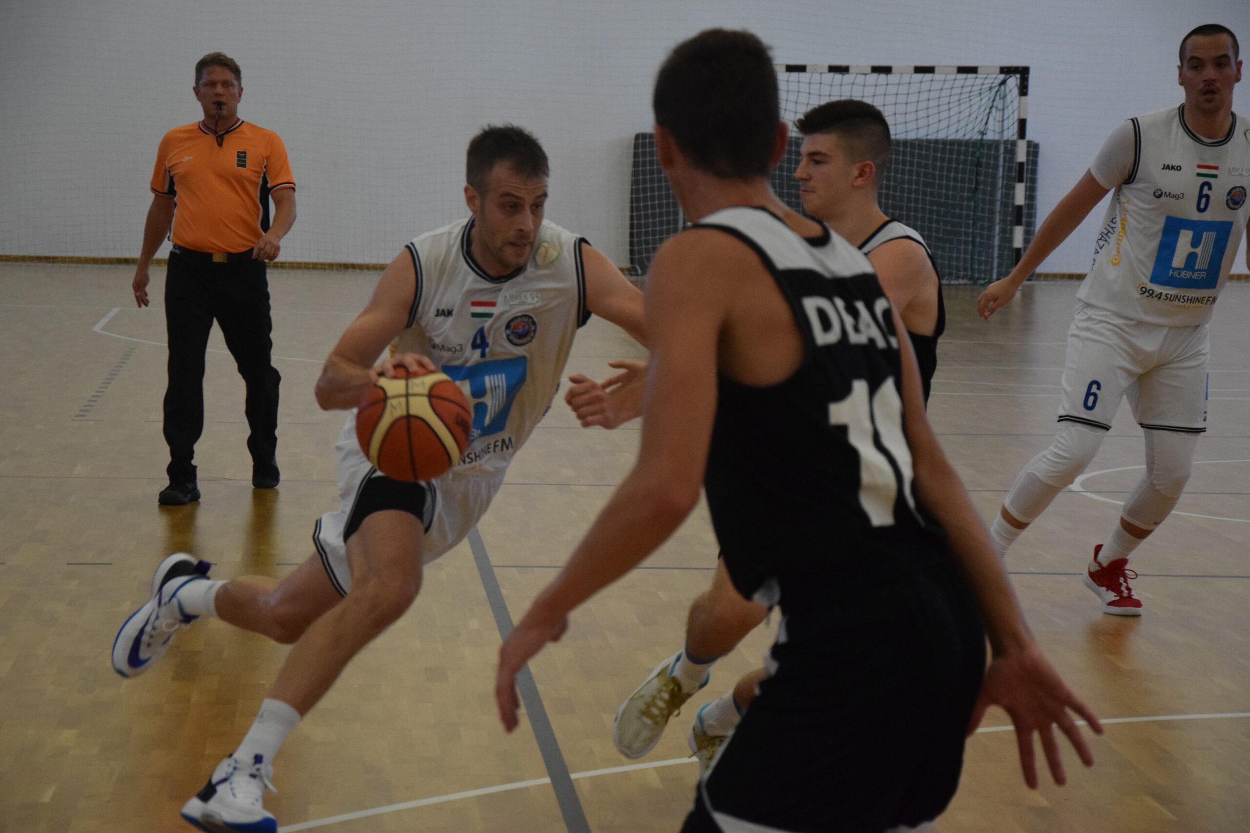 Edzőmeccs után színházlátogatás