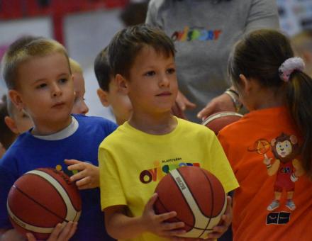 ÚJRA NAGY SIKER VOLT AZ OVI-KOSÁR KUPA