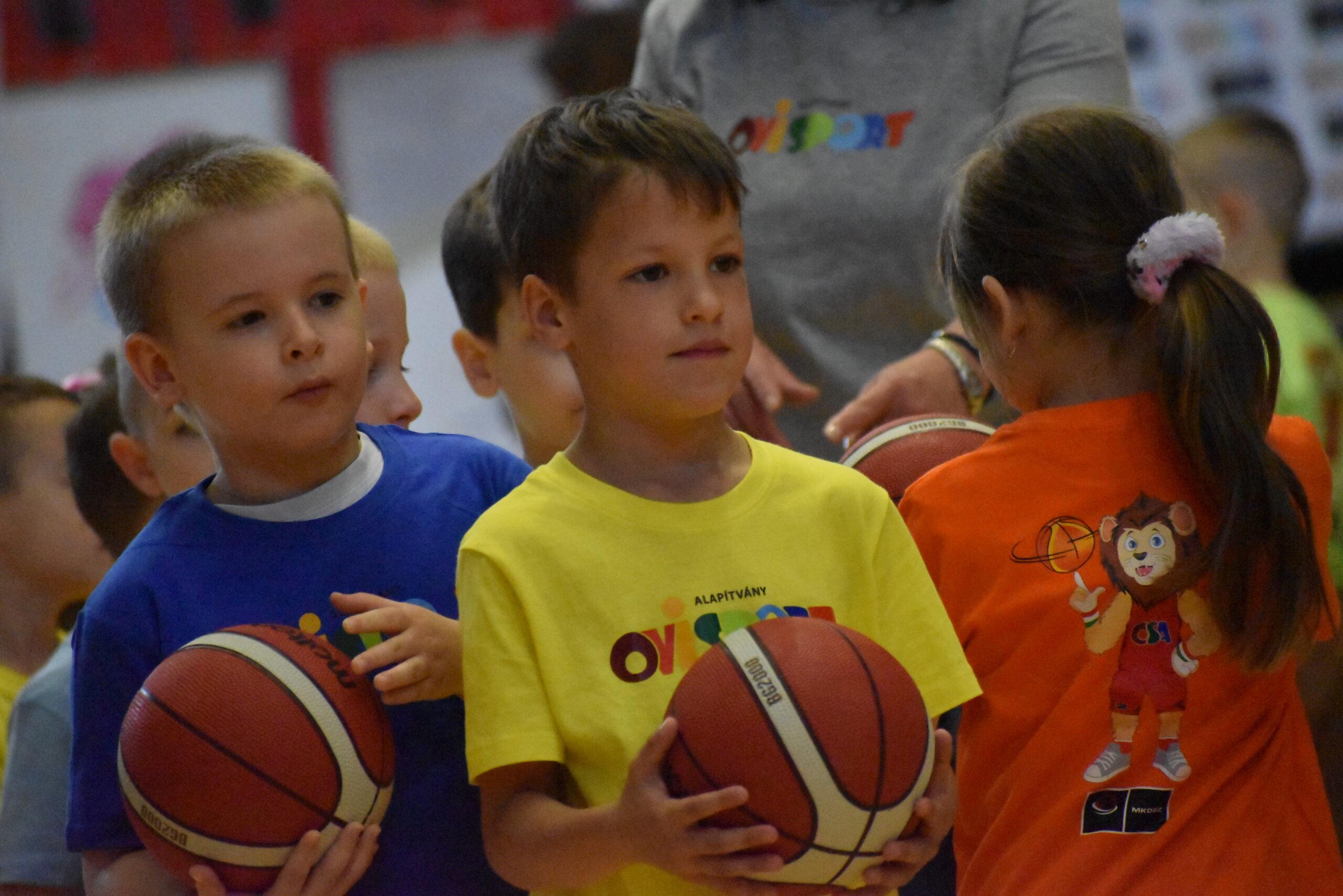 ÚJRA NAGY SIKER VOLT AZ OVI-KOSÁR KUPA