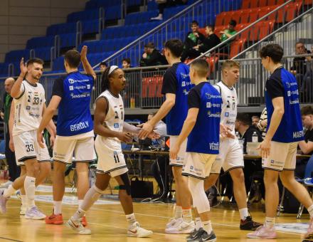 EZ ÁM A BRAVÚR – MEGSZEREZTÜK A LISTAVEZETŐ SKALPJÁT