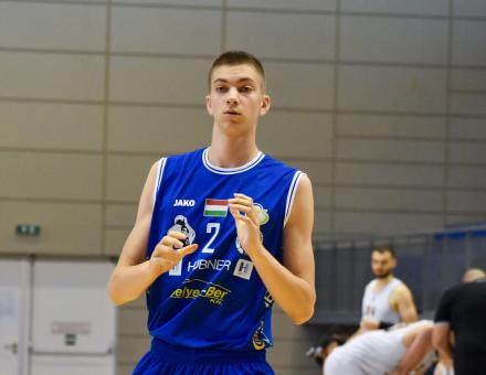 A FIATALOK IS VERETLENÜL MENETELNEK