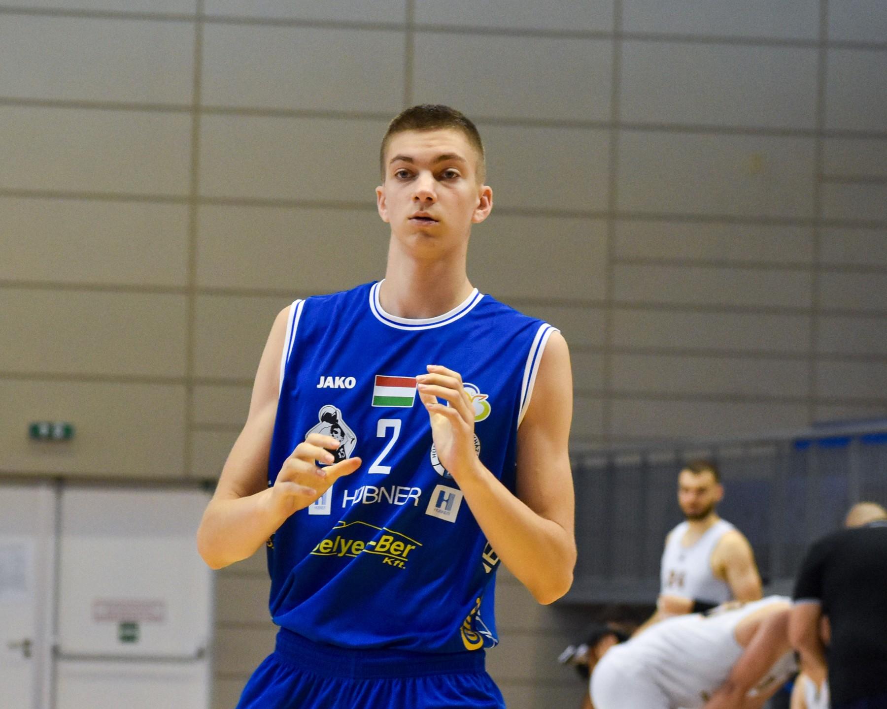 A FIATALOK IS VERETLENÜL MENETELNEK