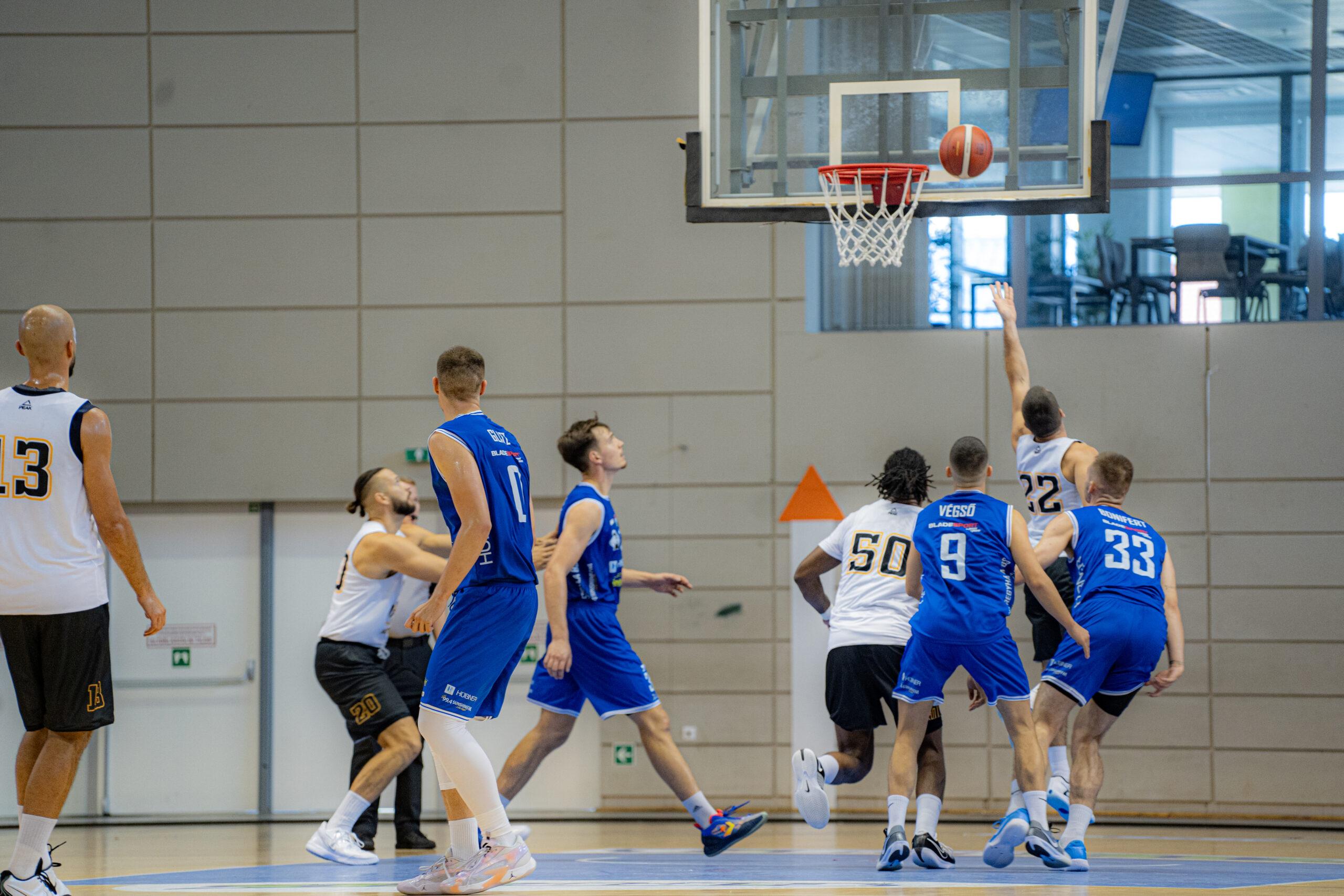 FELVETTÜK A KESZTYŰT, ÁM A DEAC ERŐSEBBNEK BIZONYULT