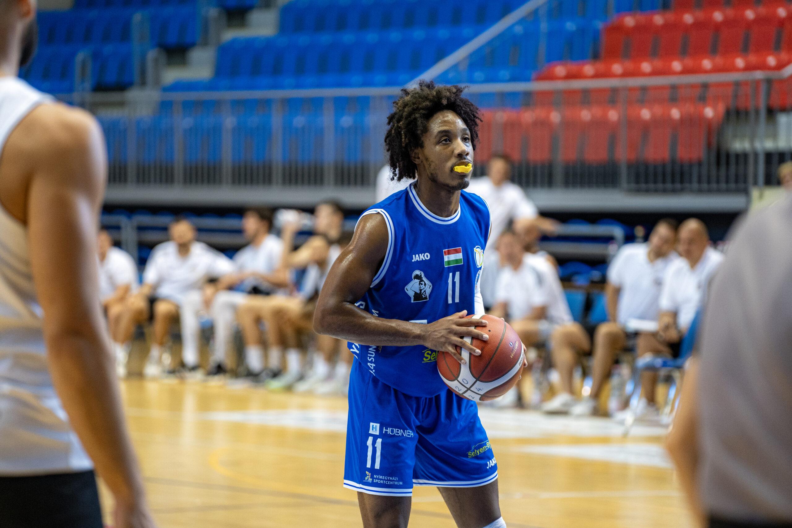 „BÁRKI ELLEN VERSENYKÉPESEK VAGYUNK”