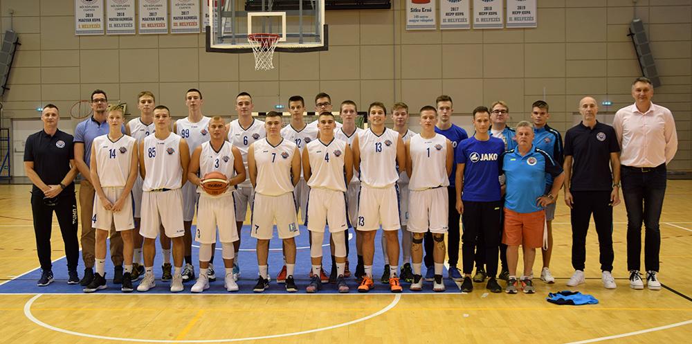 EYBL: csoportelsőség!