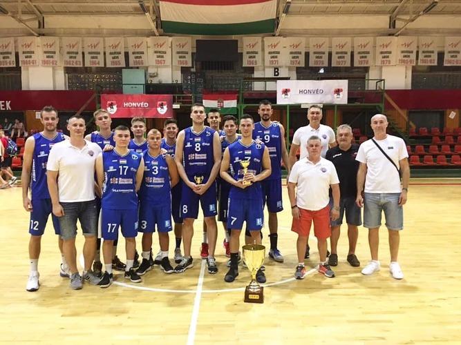 Tornagyőztes lett csapatunk! Gyurasits István Emléktorna