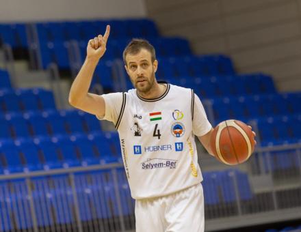 EGY FEJEZET LEZÁRUL ÉS EGY ÚJ KEZDŐDIK EL