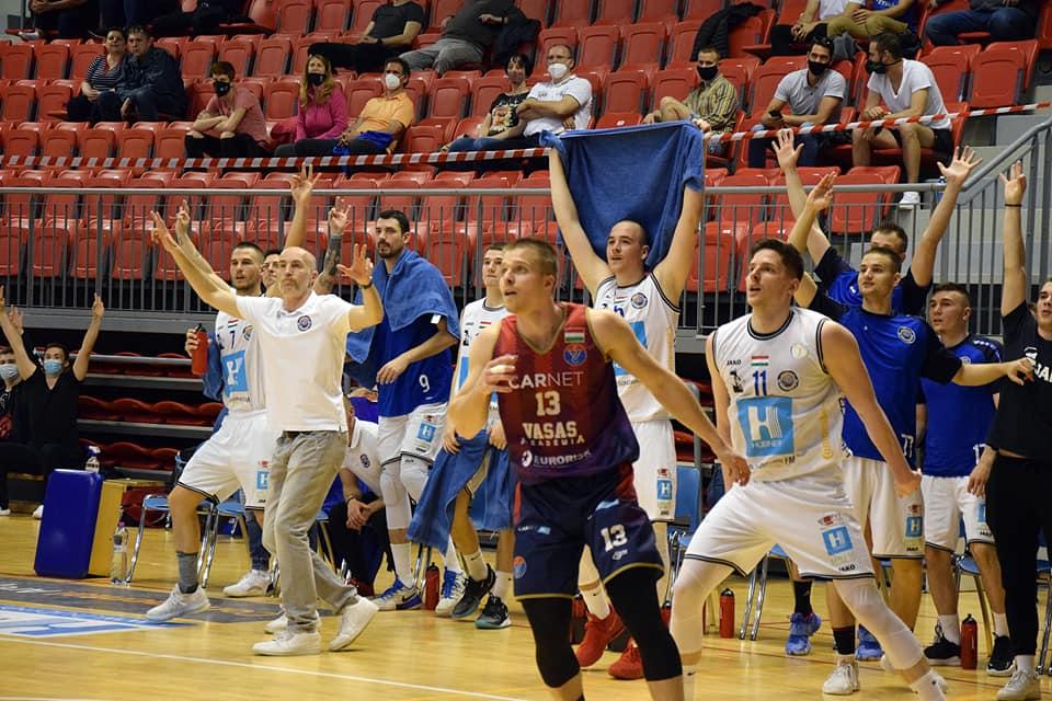 Remek játékkal és győzelemmel örvendeztettük meg szurkolóinkat a Continental Arénában!