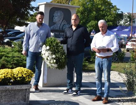 VENDÉGEINK IS MEGEMLÉKEZTEK SITKU ERNŐRŐL