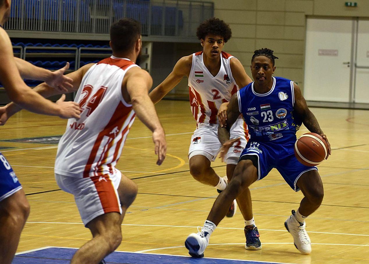 MEGCÁFOLNÁ AZOKAT, AKIK NEM HISZNEK BENNE ÉS A CSAPATBAN