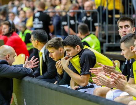 SPANYOLVERŐ BL-CSAPAT OTTHONÁBAN FOLYTATJUK